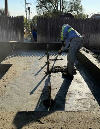 spankys-landscape-gunite-pools-01